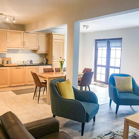 Old Court Homes - Sleeps 6 By Trident Homes