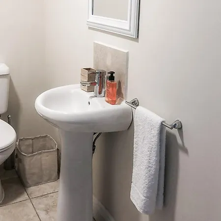 Old Court Homes - Sleeps 6 By Trident Homes