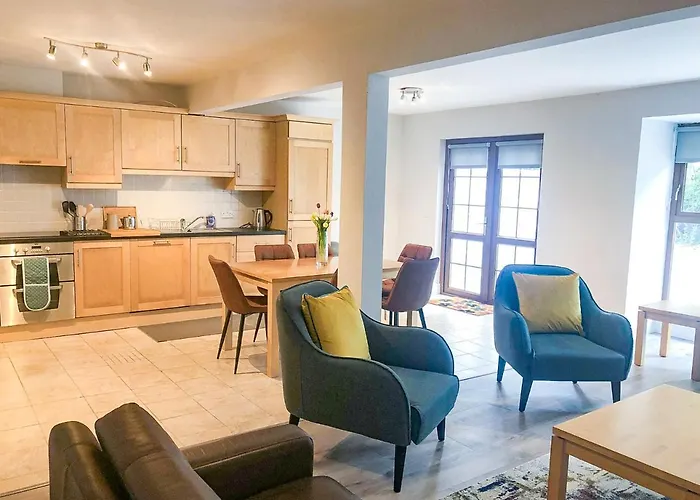 Old Court Homes - Sleeps 6 By Trident Homes